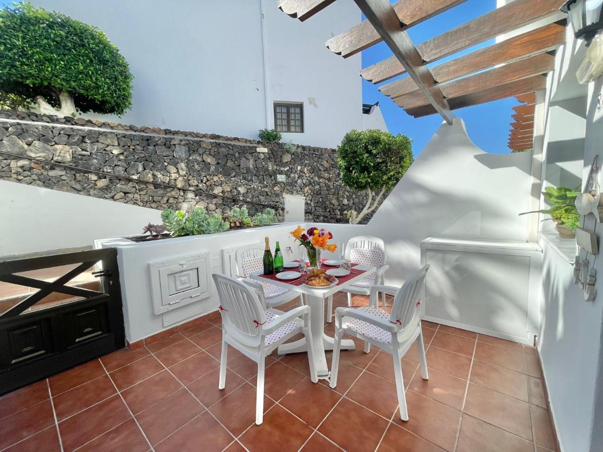 Seaview Townhouse In Puerto Santiago & Los Gigantes Пуерто де Сантяго Екстериор снимка