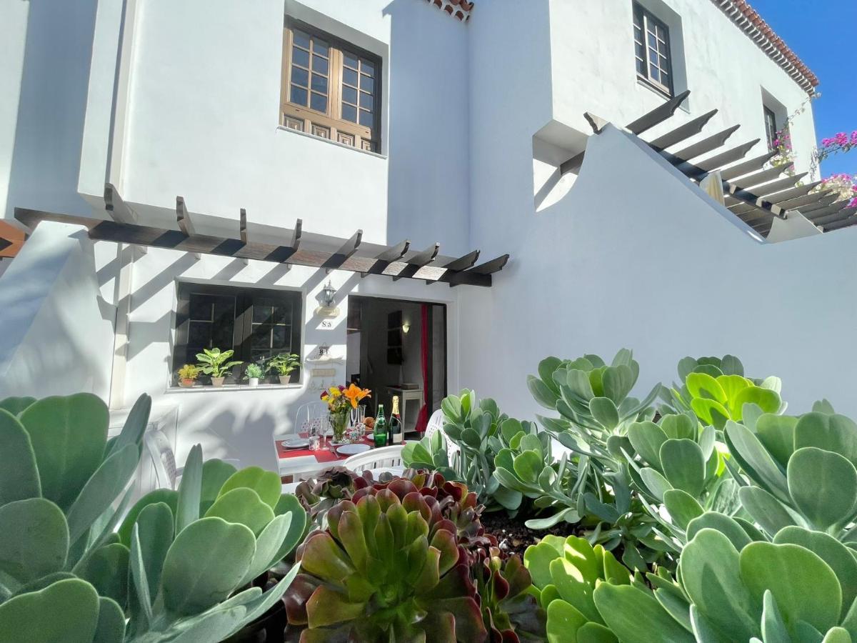 Seaview Townhouse In Puerto Santiago & Los Gigantes Пуерто де Сантяго Екстериор снимка