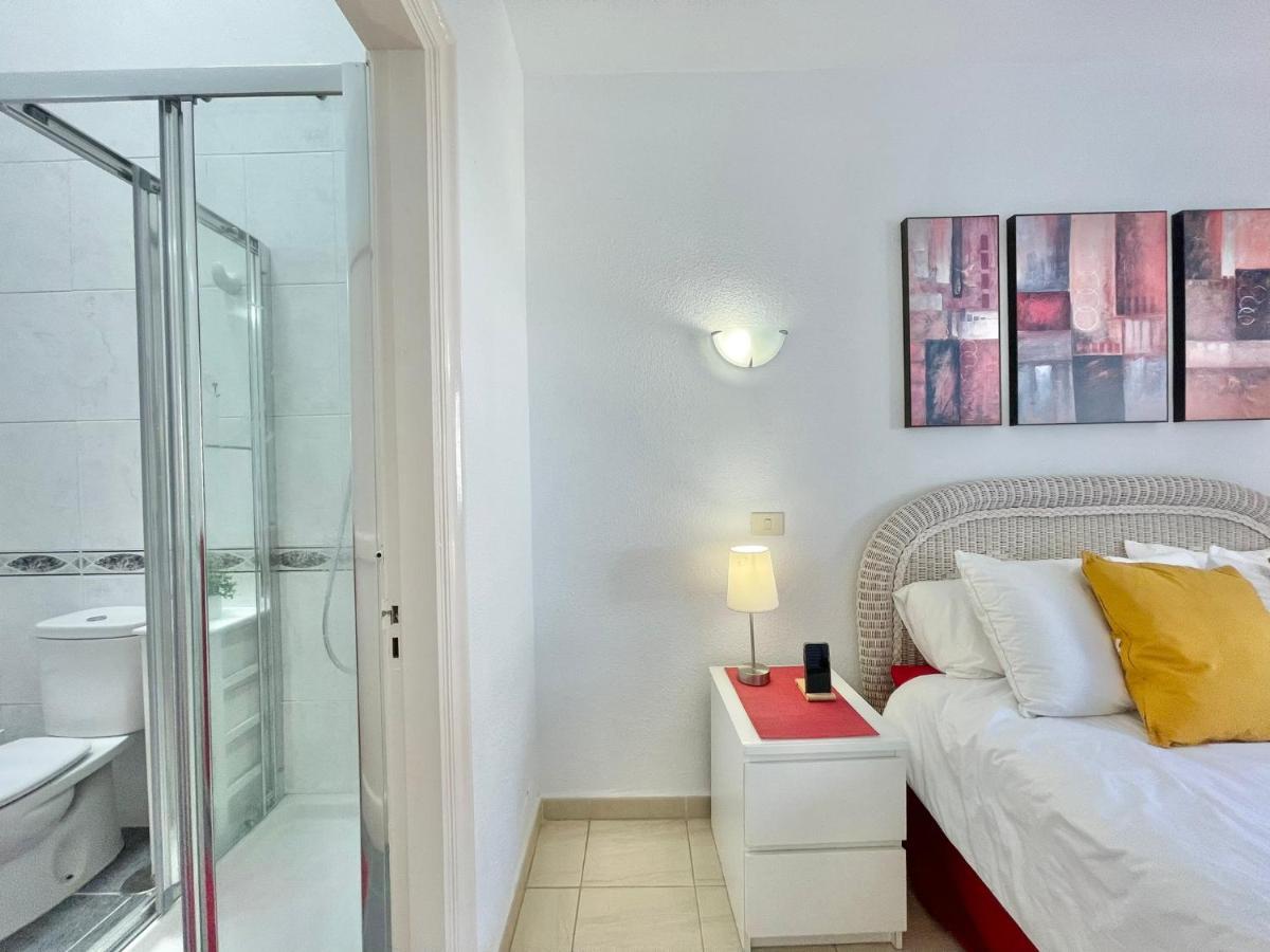 Seaview Townhouse In Puerto Santiago & Los Gigantes Пуерто де Сантяго Екстериор снимка