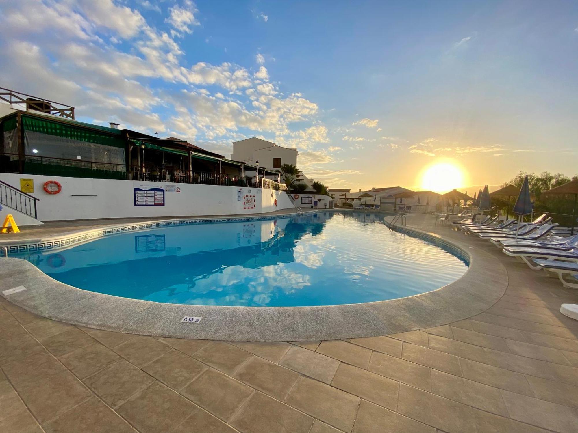 Seaview Townhouse In Puerto Santiago & Los Gigantes Пуерто де Сантяго Екстериор снимка