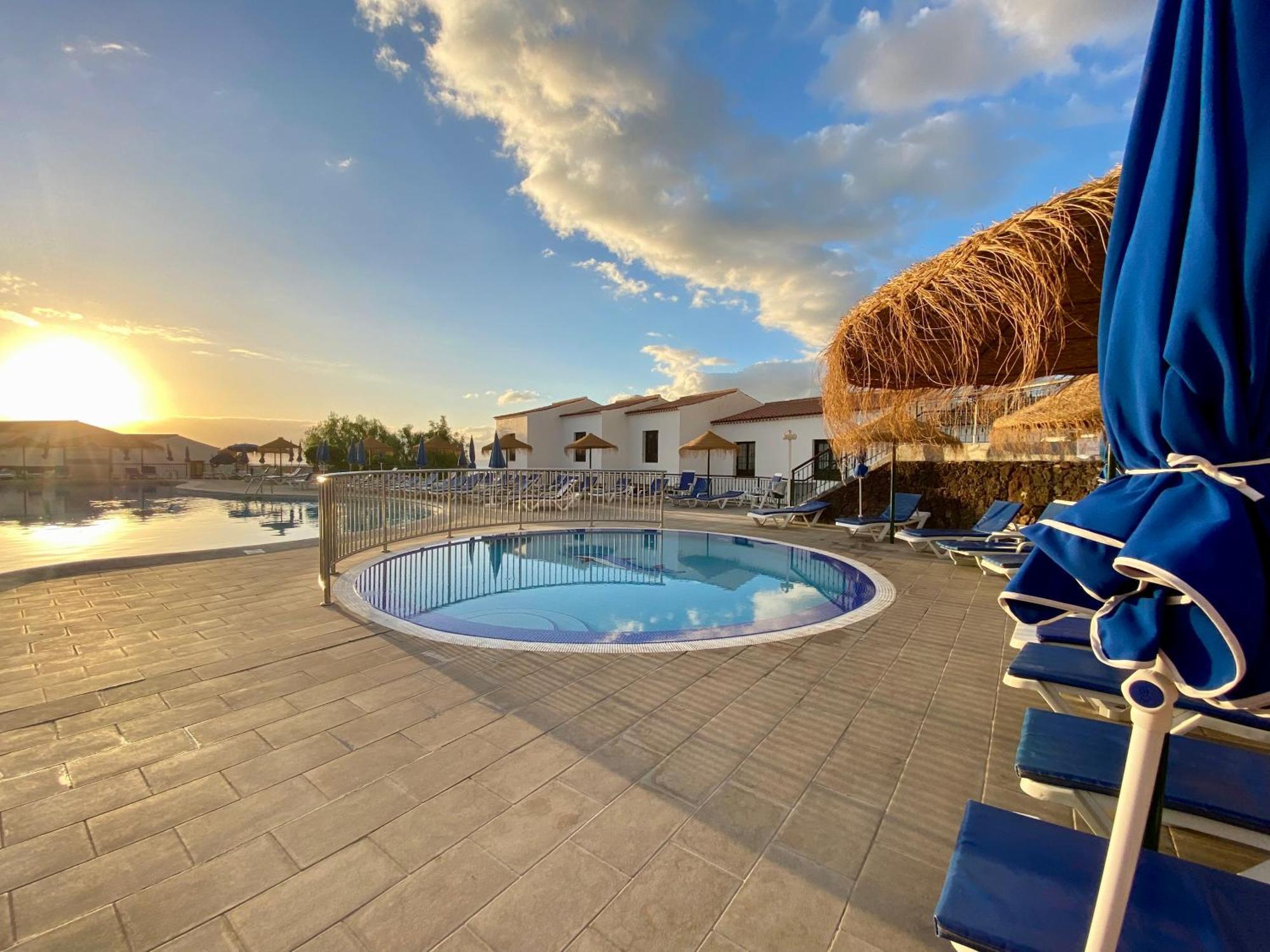 Seaview Townhouse In Puerto Santiago & Los Gigantes Пуерто де Сантяго Екстериор снимка